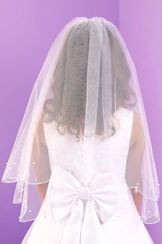 Peridot Girls White Pearl Teardrop Communion Veil - Style Zara